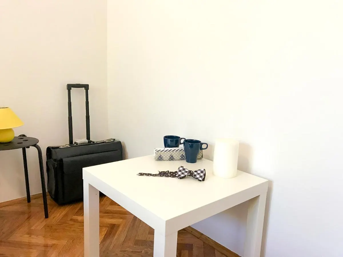Apartment Ema Malinska