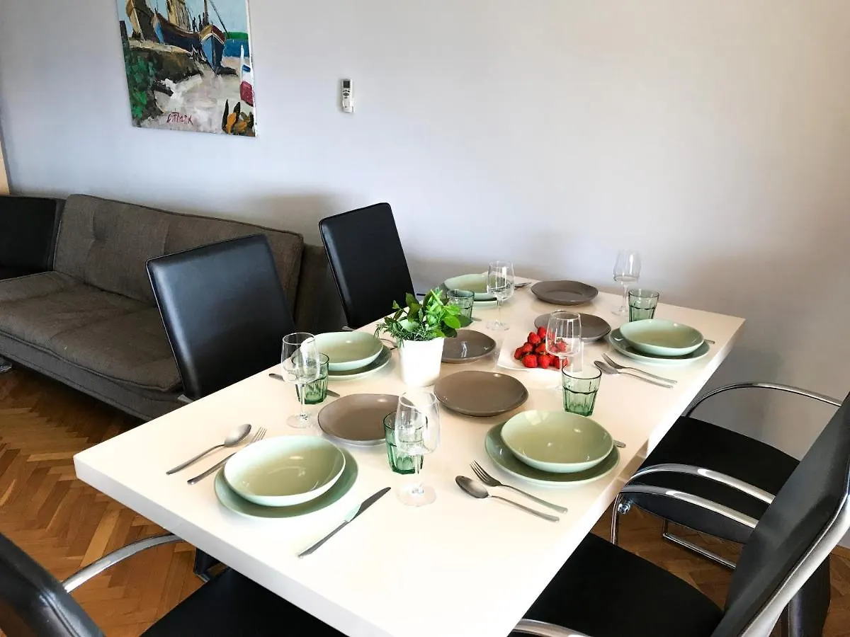 Apartment Ema Malinska 0*,