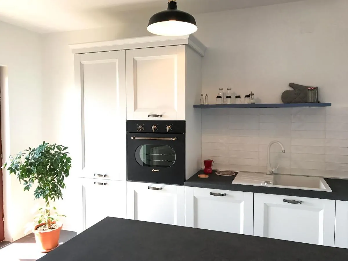 Apartment Ema Malinska